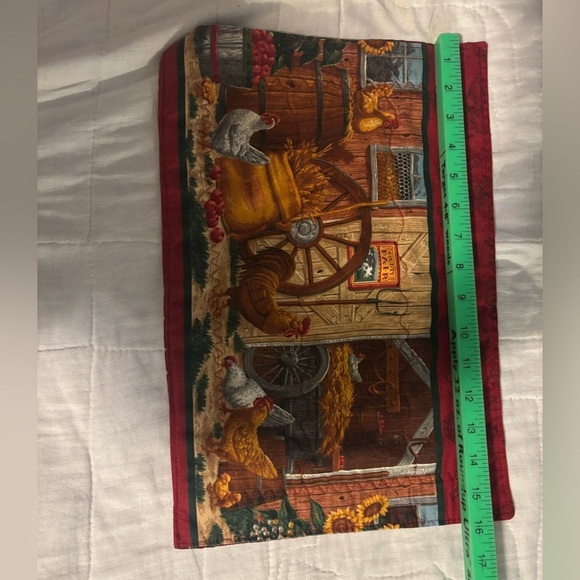 Hand made kitchen placemats. Chickens. Set of 4 - Picture 5 of 6